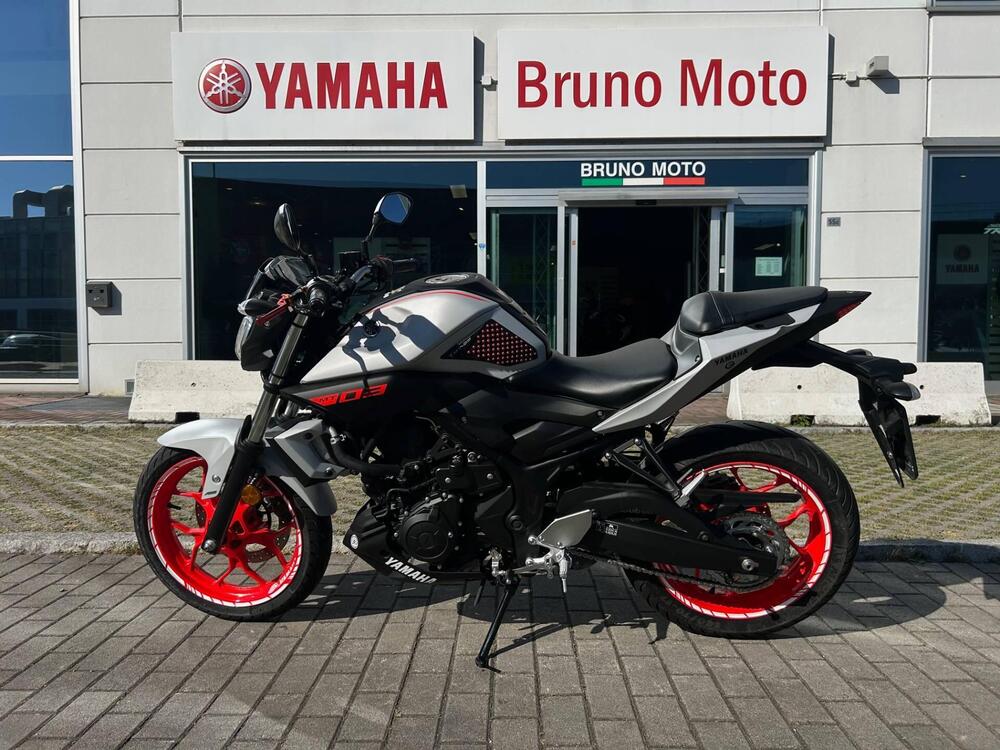 Yamaha MT-03 (2018 - 19) (2)