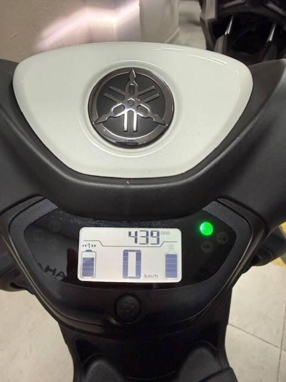 Yamaha Neo's L1e Dual Battery (2023 - 26) (5)