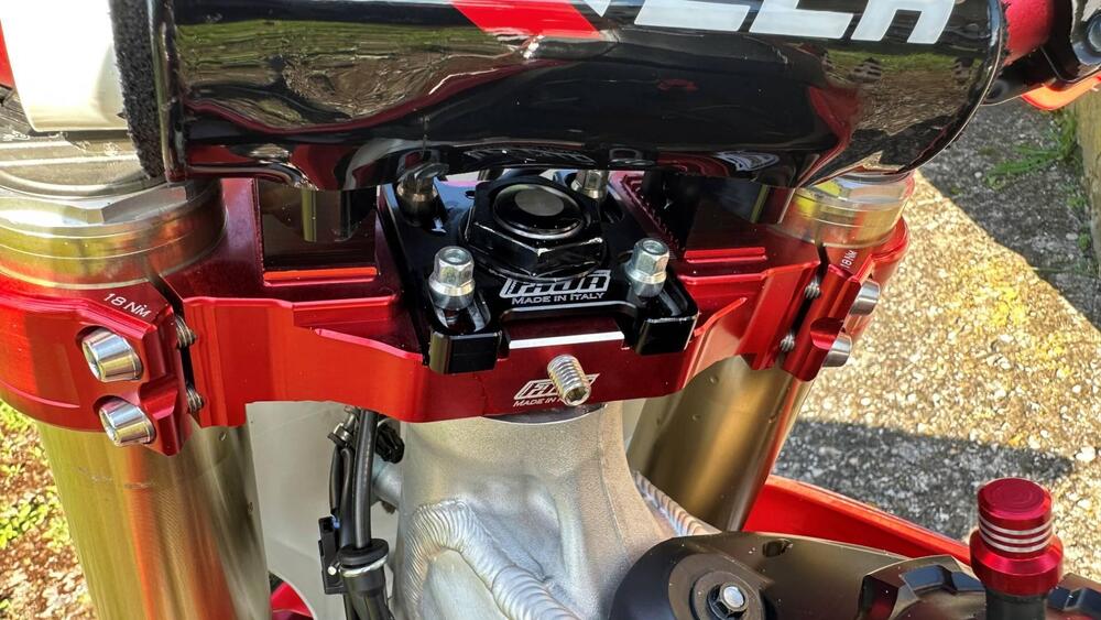 Honda CRF 450R (2017) (4)