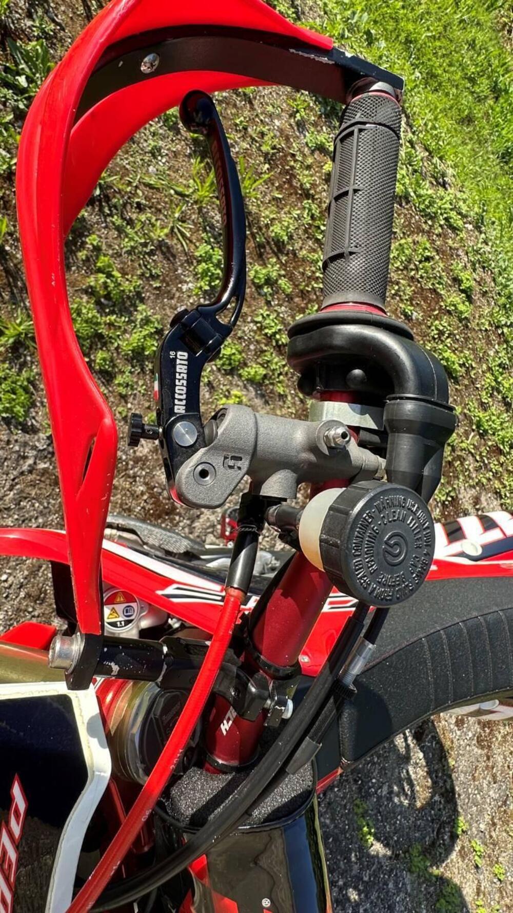 Honda CRF 450R (2017) (6)