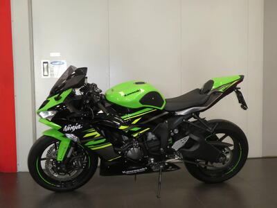 Kawasaki Ninja 636 ZX-6R KRT (2019 - 20) usata