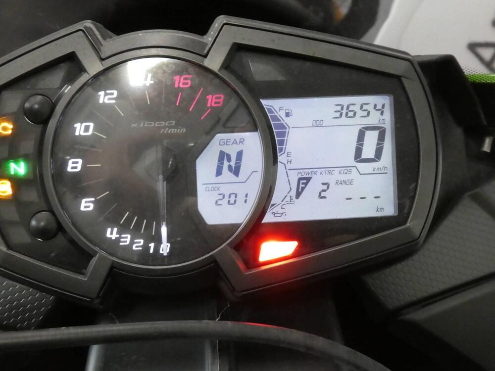 Kawasaki Ninja 636 ZX-6R KRT (2019 - 20) (2)