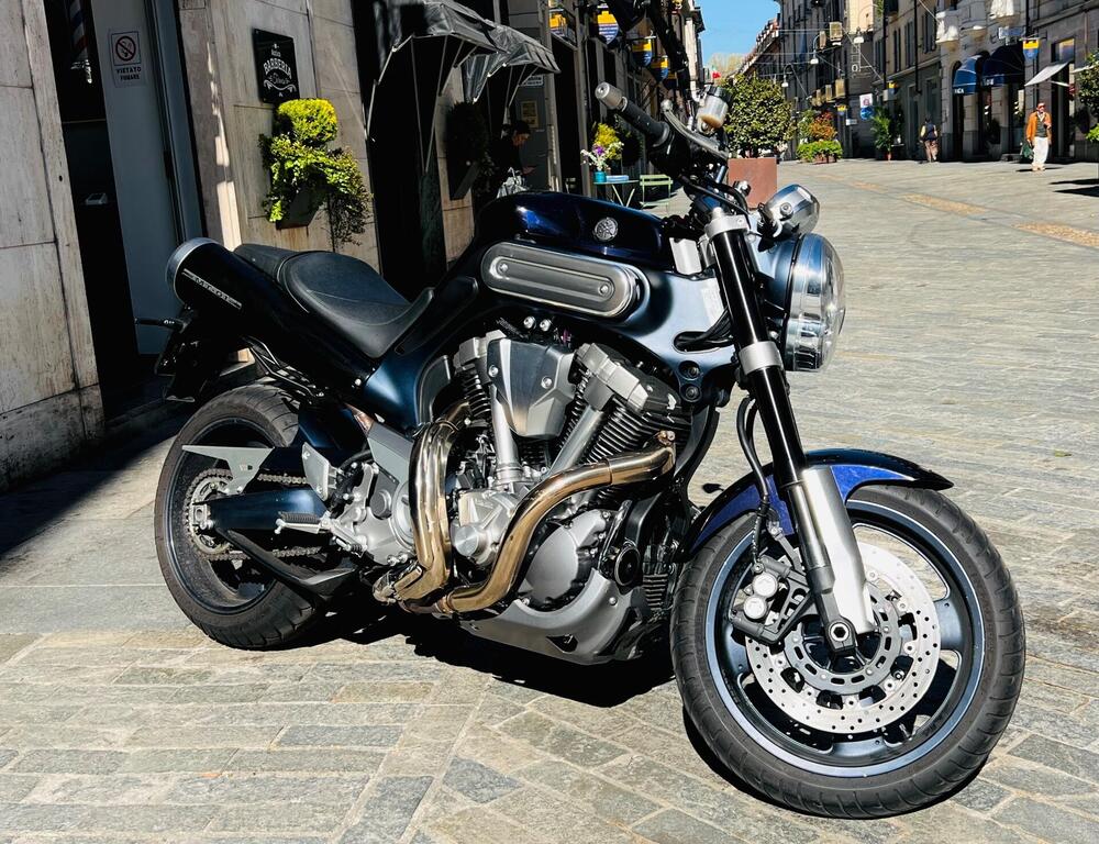 Yamaha MT-01 (2005- 11)