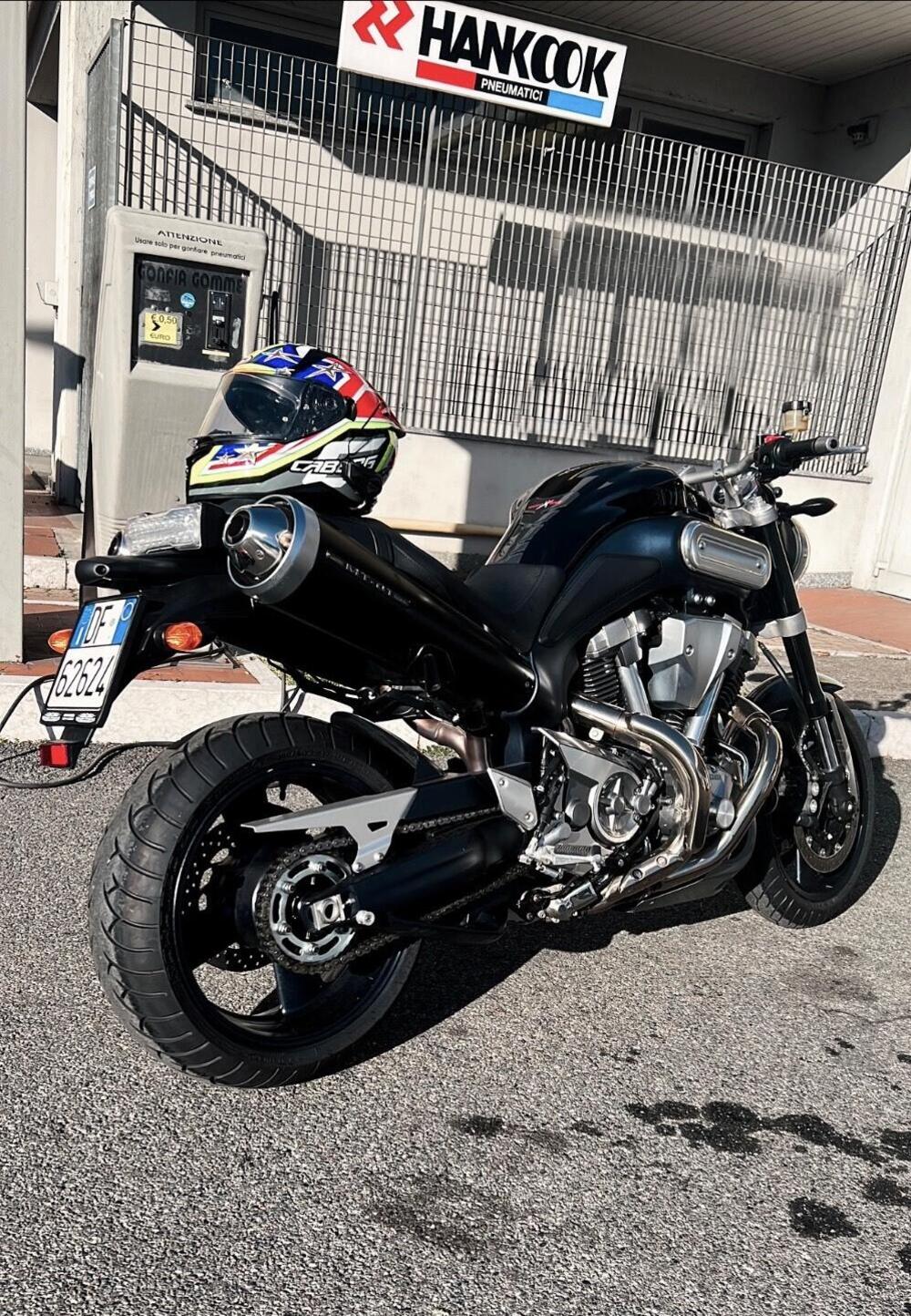 Yamaha MT-01 (2005- 11) (3)