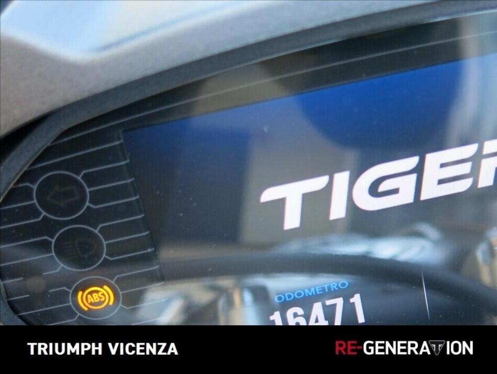 Triumph Tiger 800 XRx (2015 - 17) (6)
