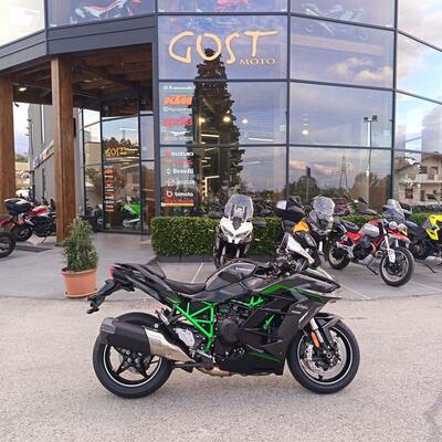 Kawasaki Ninja H2 SX SE (2023 - 26) nuova