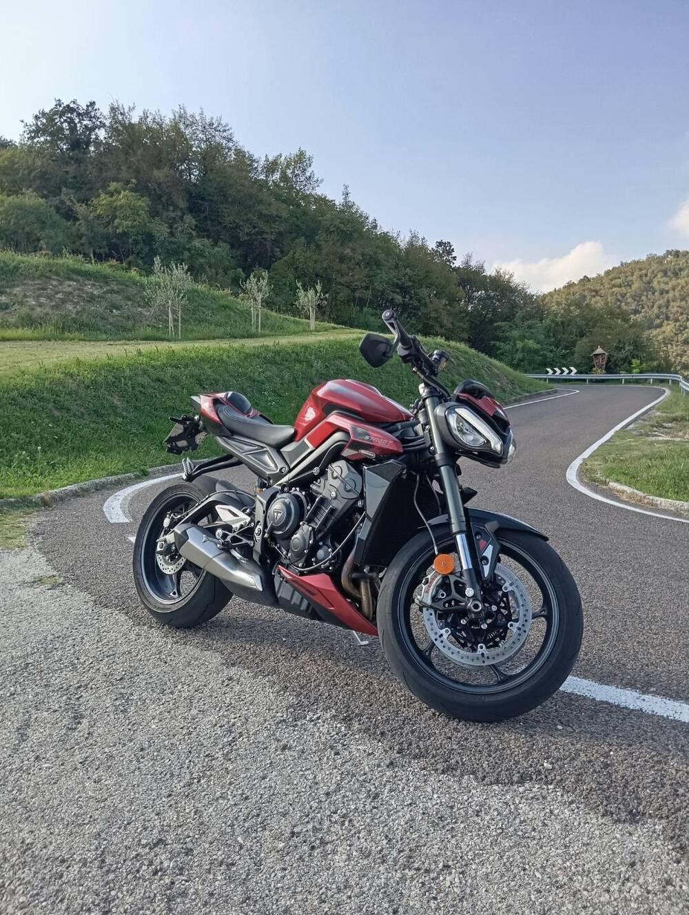 Triumph Street Triple 765 RS (2023 - 26) (5)