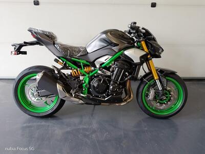 Kawasaki Z 900 SE (2025 - 26) nuova