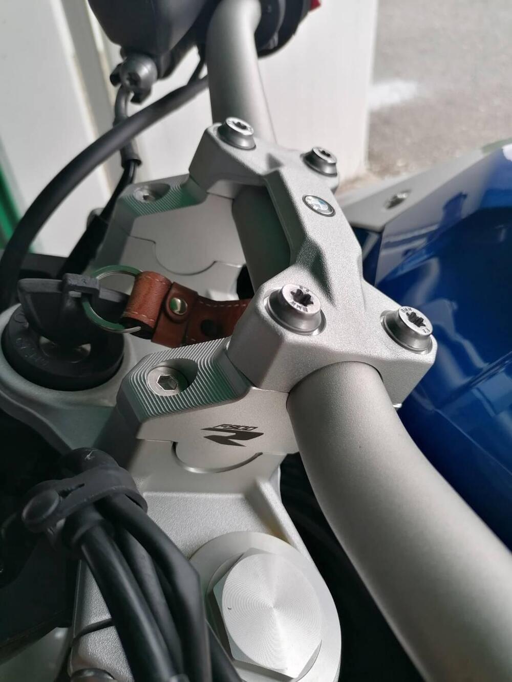 Bmw F 900 R (2021 - 24) (3)