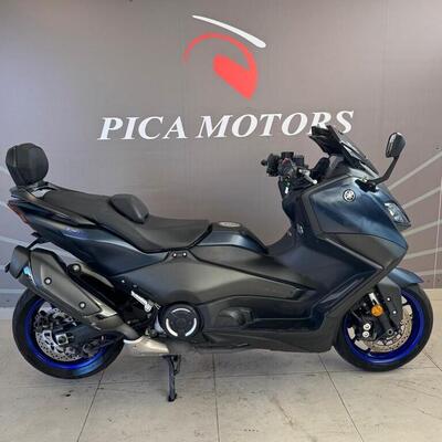 Yamaha T-Max 560 (2022 - 24) usata
