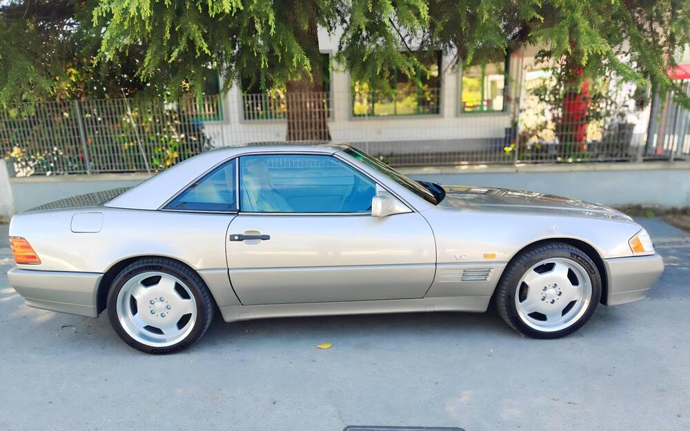 Mercedes-Benz SL 500 d'epoca a Firenze (4)