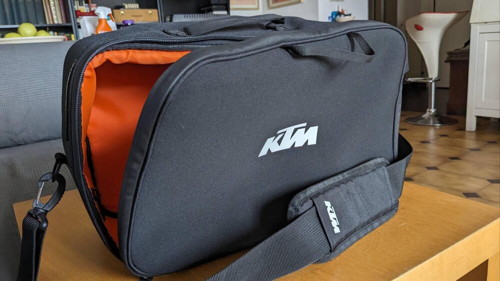 KTM 890 Adventure L (2021) (3)