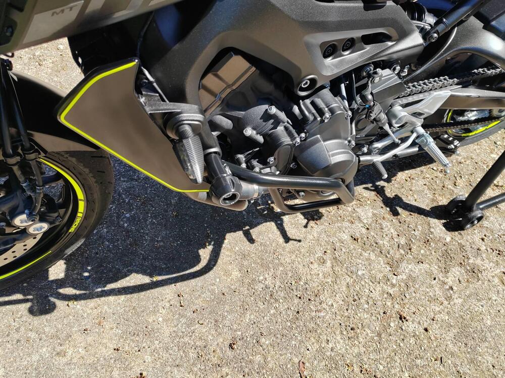 Yamaha MT-09 (2017 - 20) (5)
