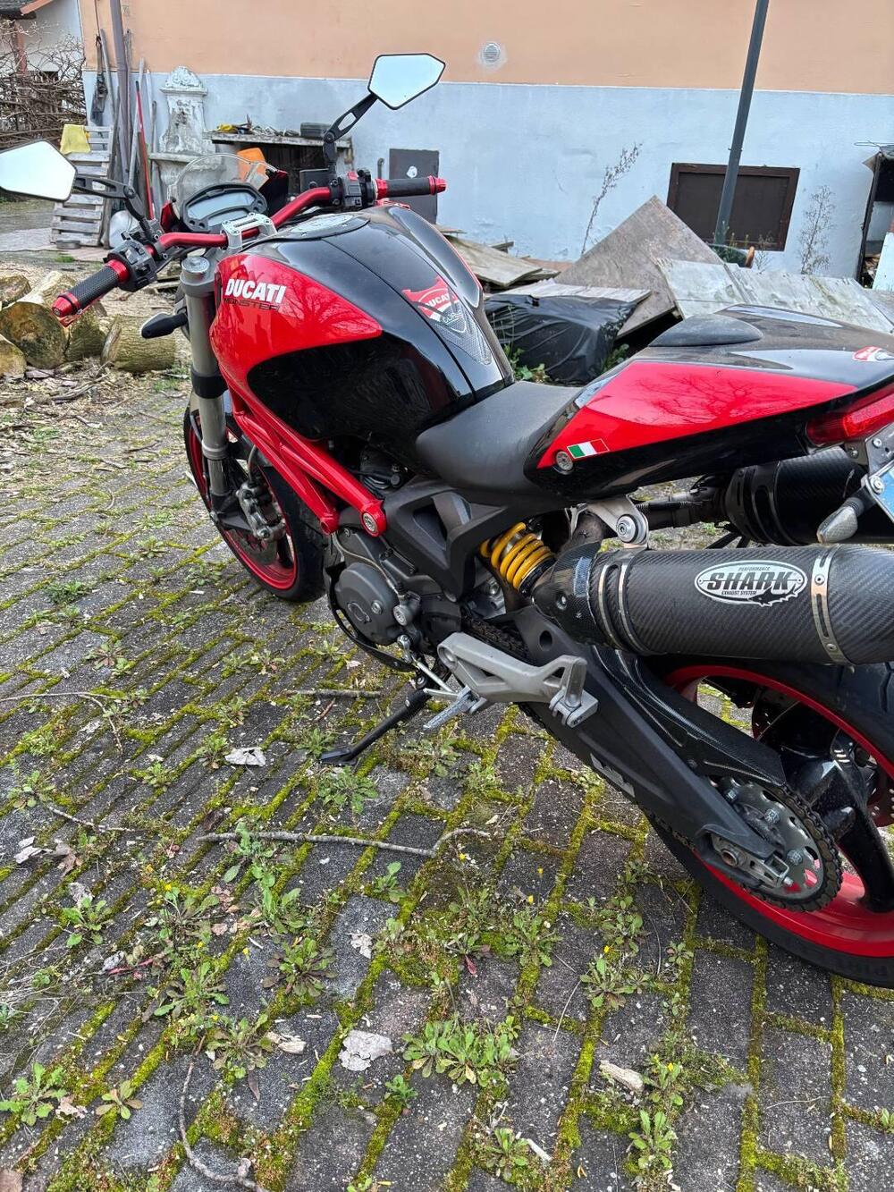 Ducati Monster 696 ABS (2009 - 14) (2)