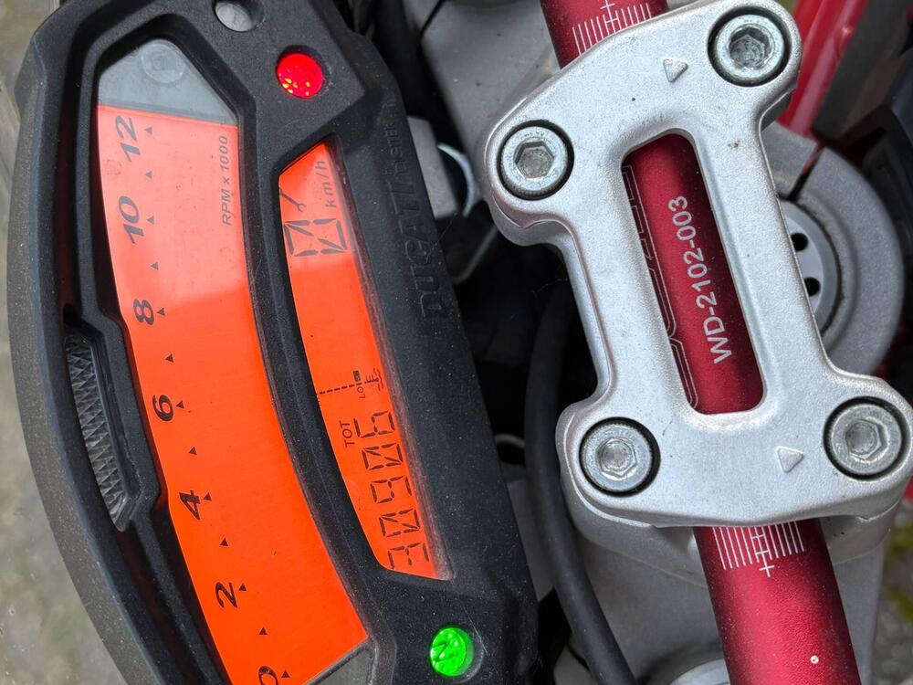 Ducati Monster 696 ABS (2009 - 14) (6)