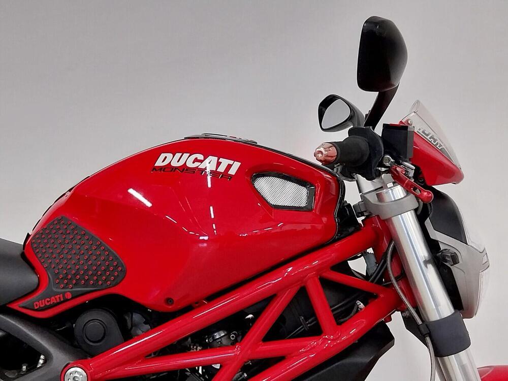 Ducati Monster 696 Plus (2007 - 14) (7)