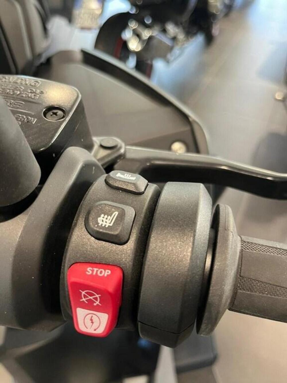 Bmw C 400 GT (2021 - 24) (3)