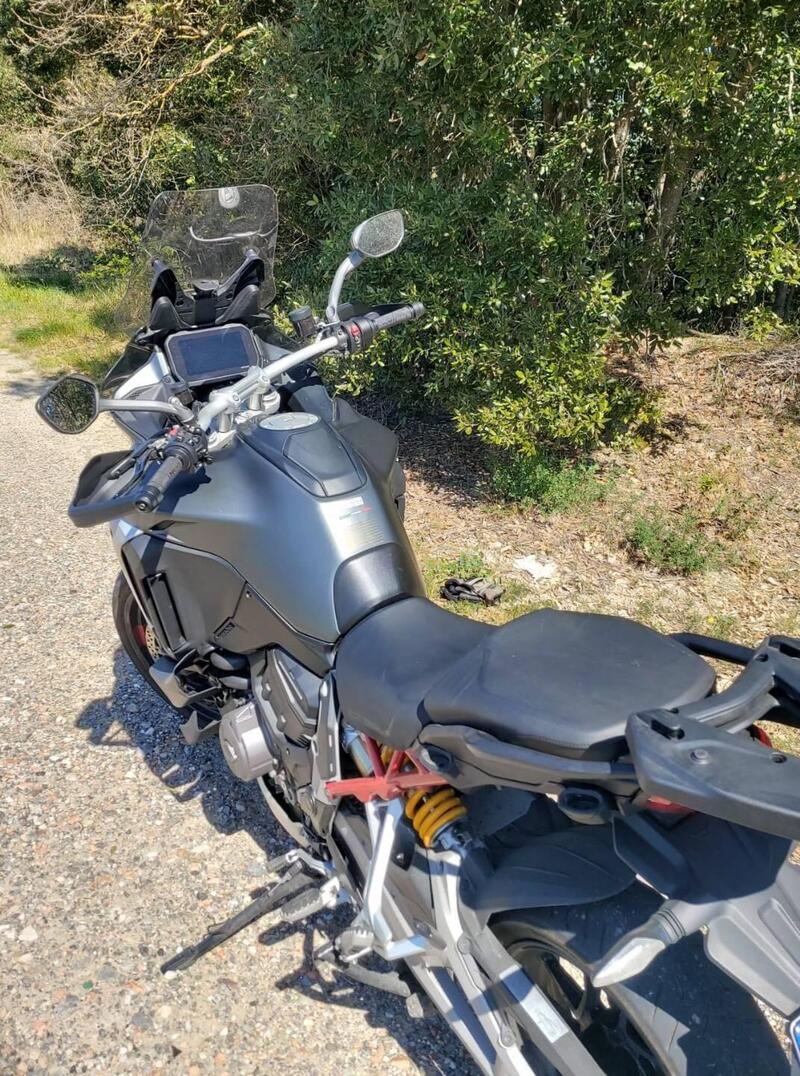 Ducati Multistrada V4 S (2021 - 24) (2)
