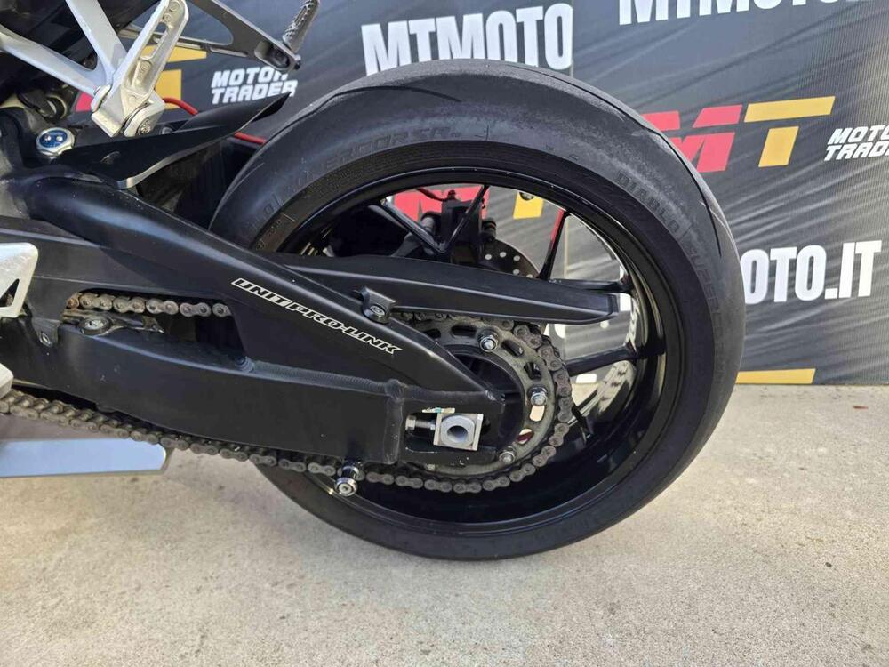 Honda CBR 1000 RR Fireblade (2012 - 16) (12)