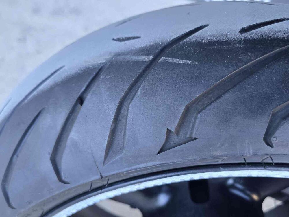 Yamaha MT-01 (2005- 11) (16)