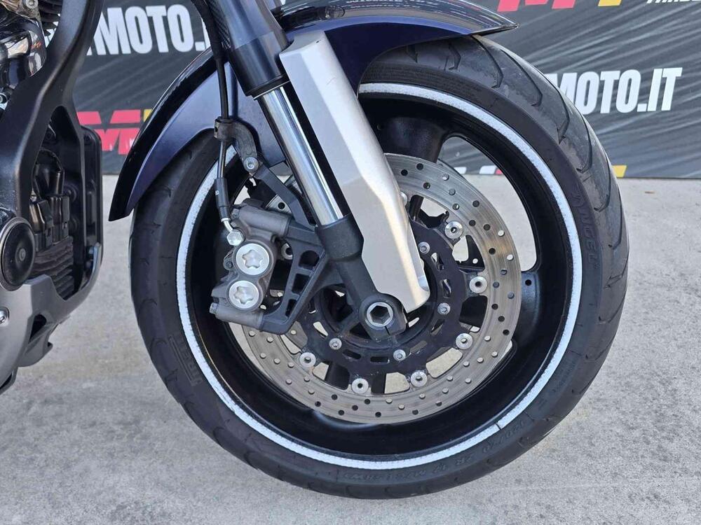 Yamaha MT-01 (2005- 11) (10)