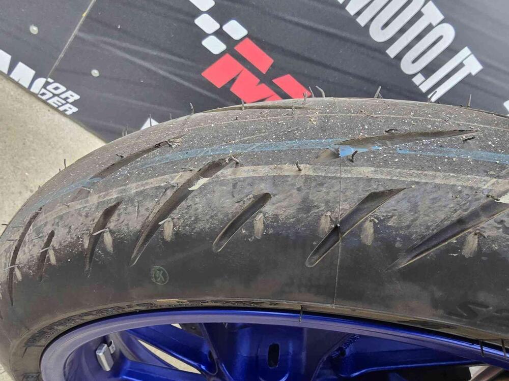 Yamaha YZF R7 (2021 - 25) (12)