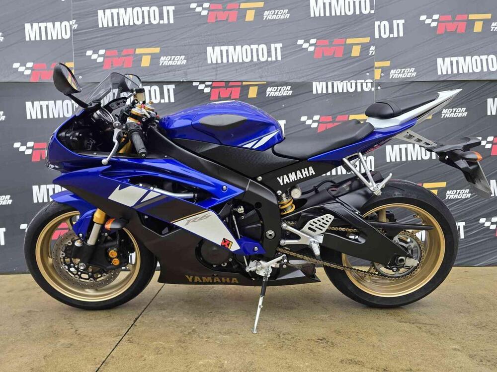 Yamaha YZF R6 (2008 - 09) (2)