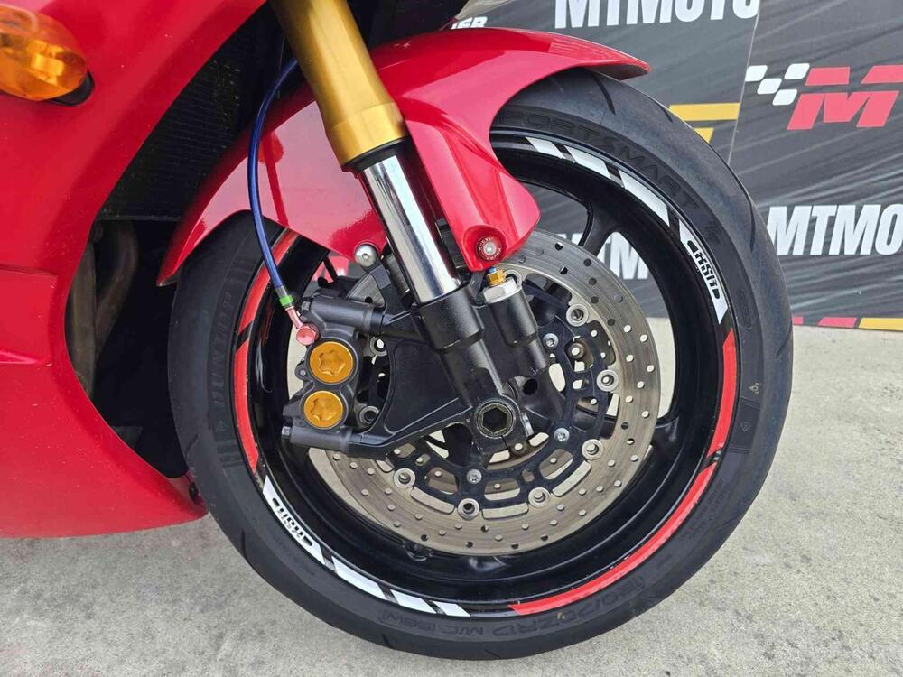 Yamaha YZF R6 (2006 - 07) (11)