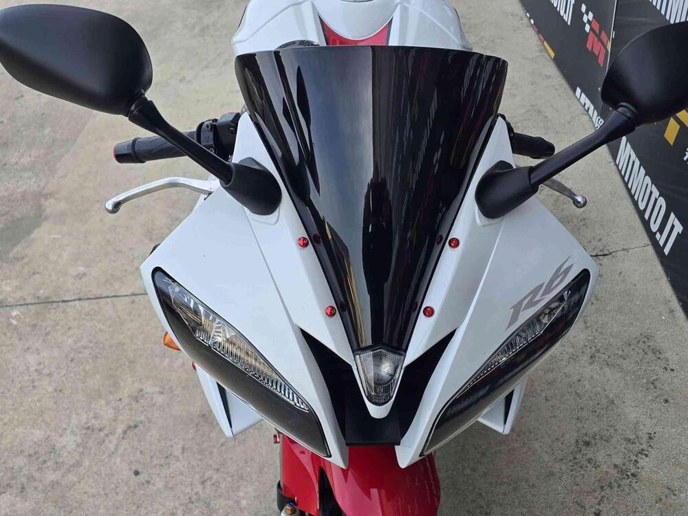 Yamaha YZF R6 (2006 - 07) (7)