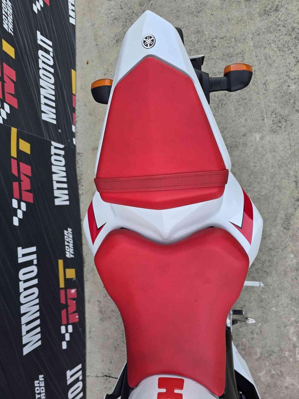 Yamaha YZF R6 (2006 - 07) (10)