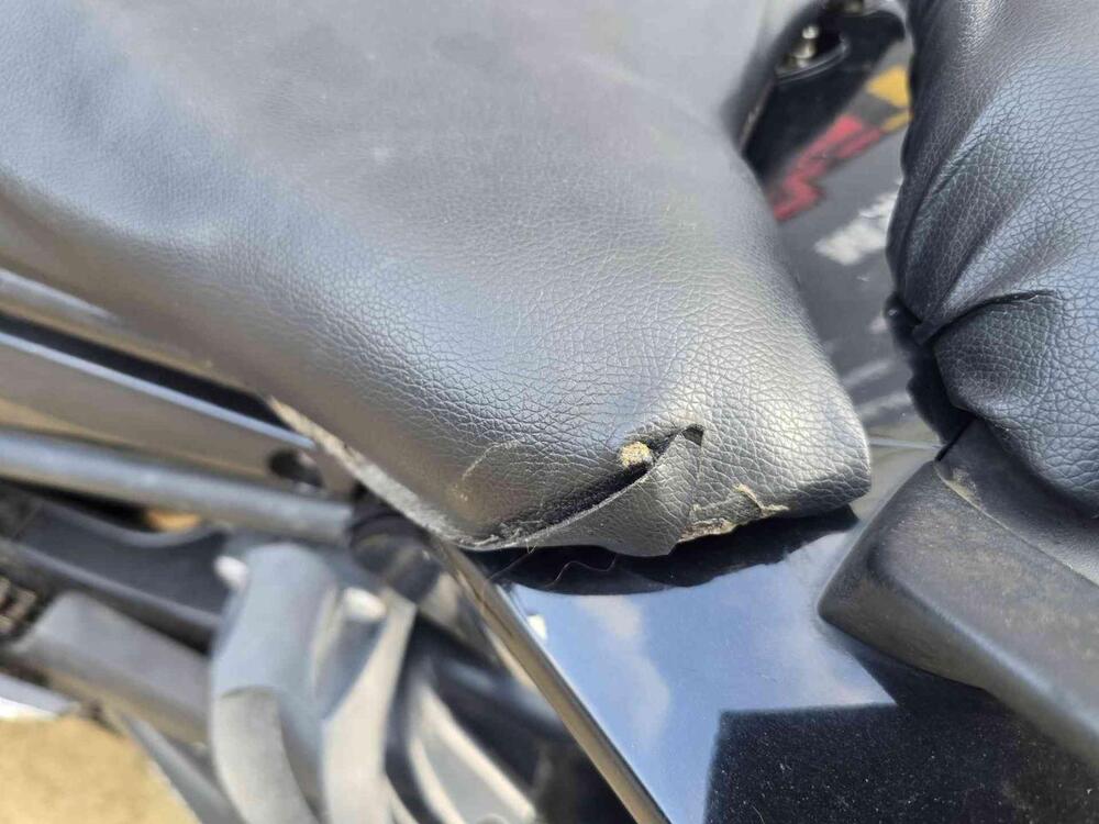 Yamaha FZ8 (2010 - 12) (18)