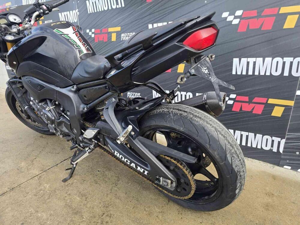 Yamaha FZ8 (2010 - 12) (4)