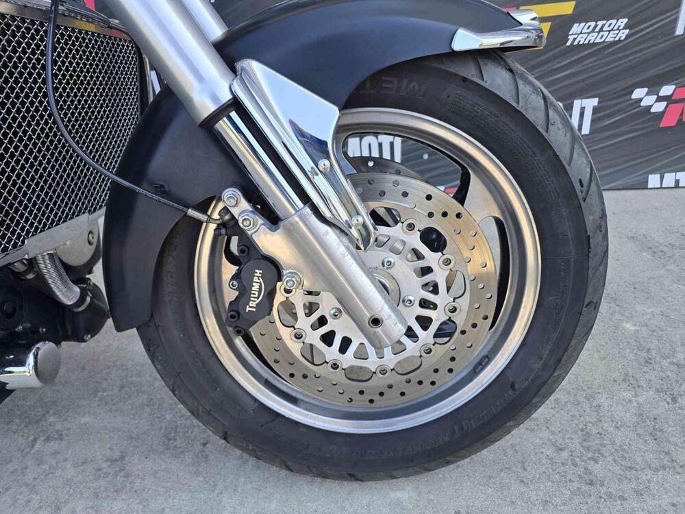 Triumph Rocket 3 Classic (2006 - 11) (12)