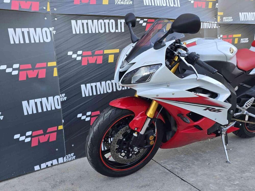 Yamaha YZF R6 (2006 - 07) (7)