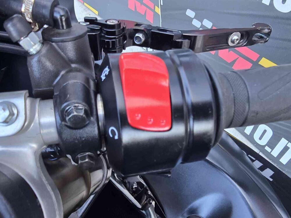 Suzuki GSX R 600 (2006 - 07) (12)