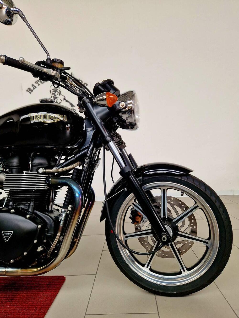 Triumph Bonneville SE (2009 - 13) (15)