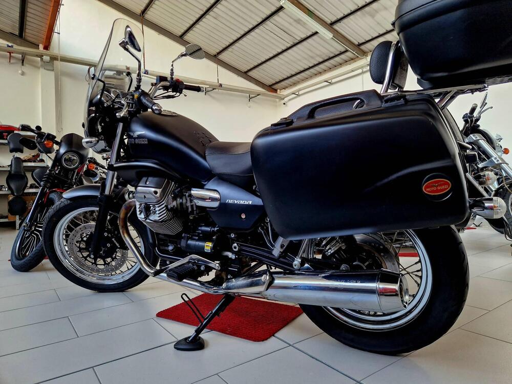 Moto Guzzi Nevada 750 Aquila Nera (2009 - 16) (6)