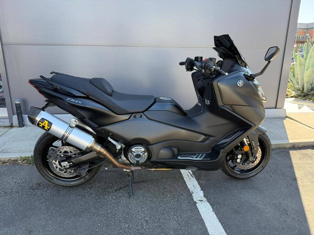 Yamaha T-Max 560 (2022 - 24)