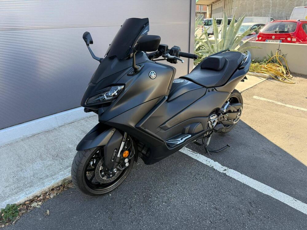 Yamaha T-Max 560 (2022 - 24) (3)