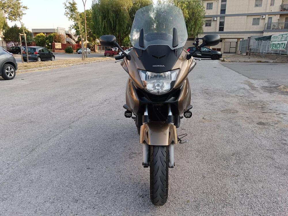 Honda Deauville 700 ABS (3)