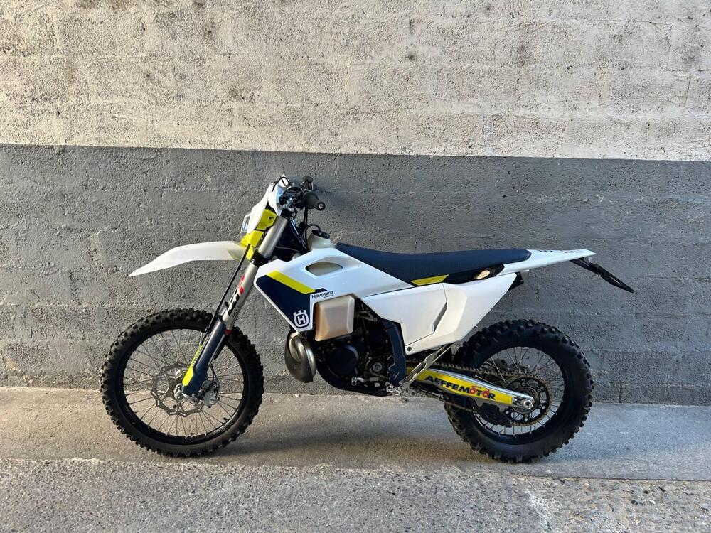 Husqvarna TE 300 (2025)