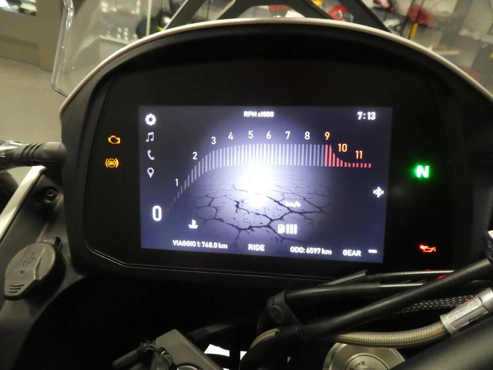 Moto Morini X-Cape 650 (2021 - 26) (4)