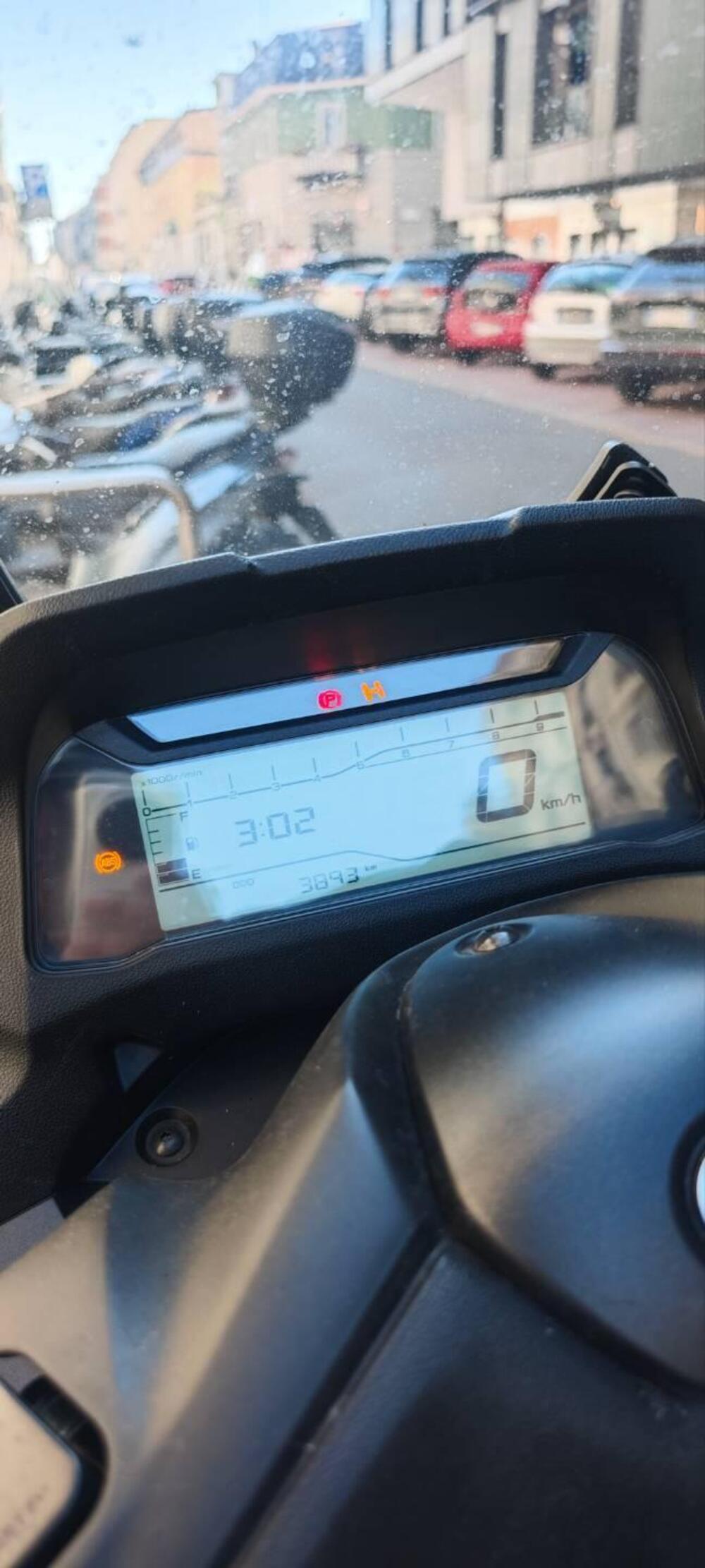 Yamaha Tricity 300 (2025 - 26) (6)