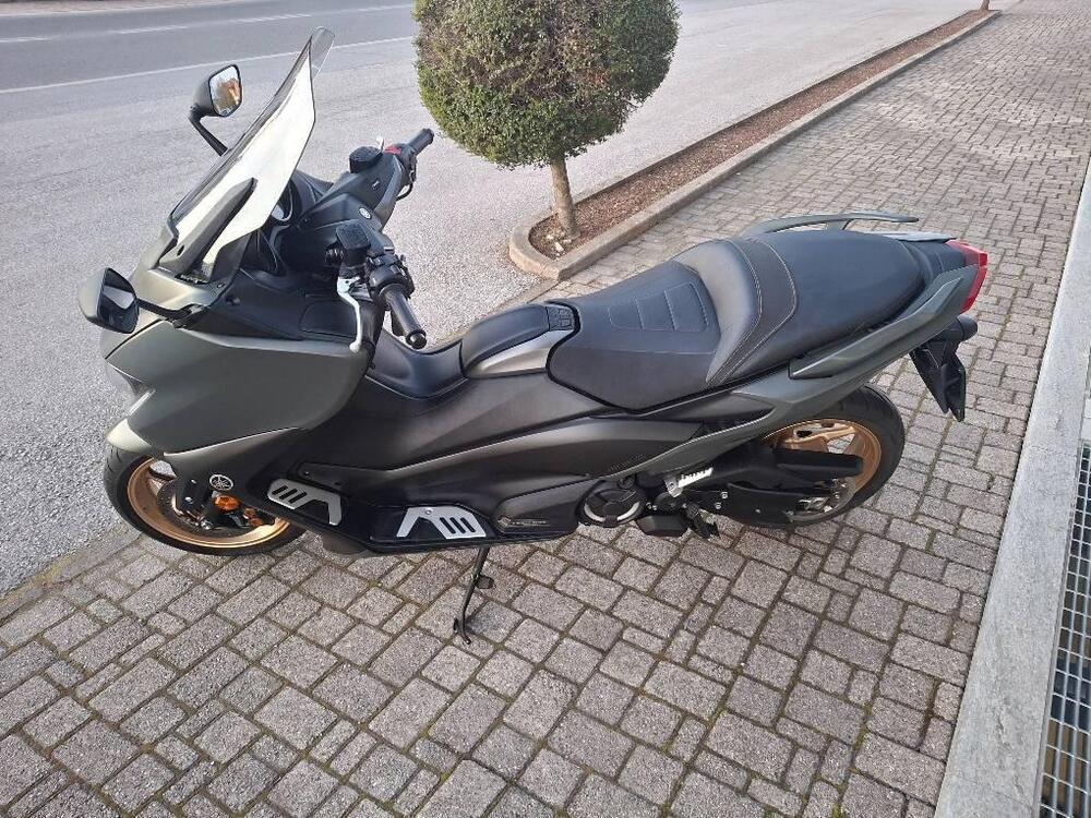 Yamaha T-Max 560 Tech Max (2020) (5)