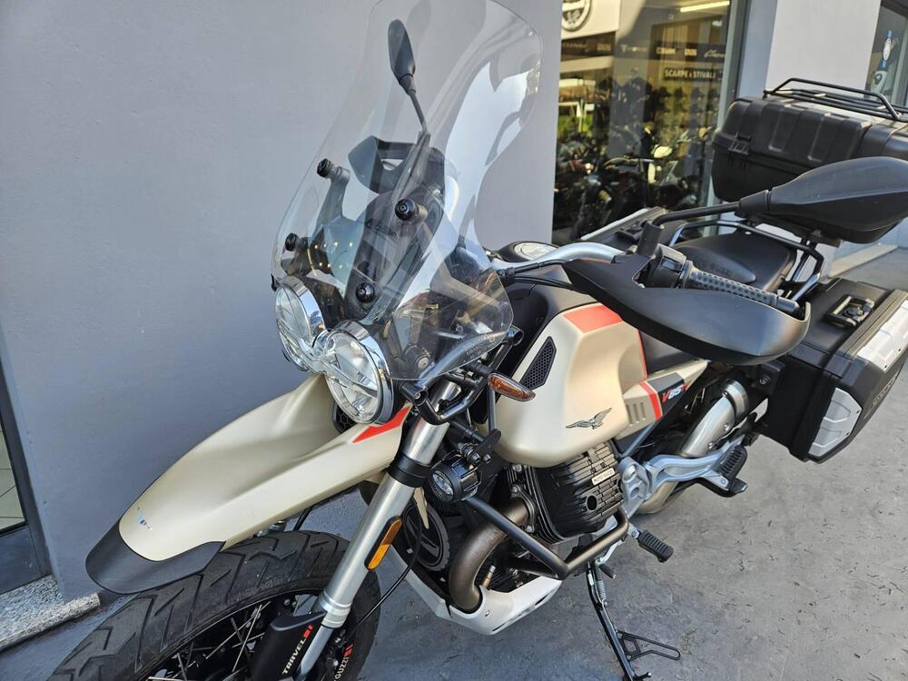 Moto Guzzi V85 TT Travel (2020) (4)