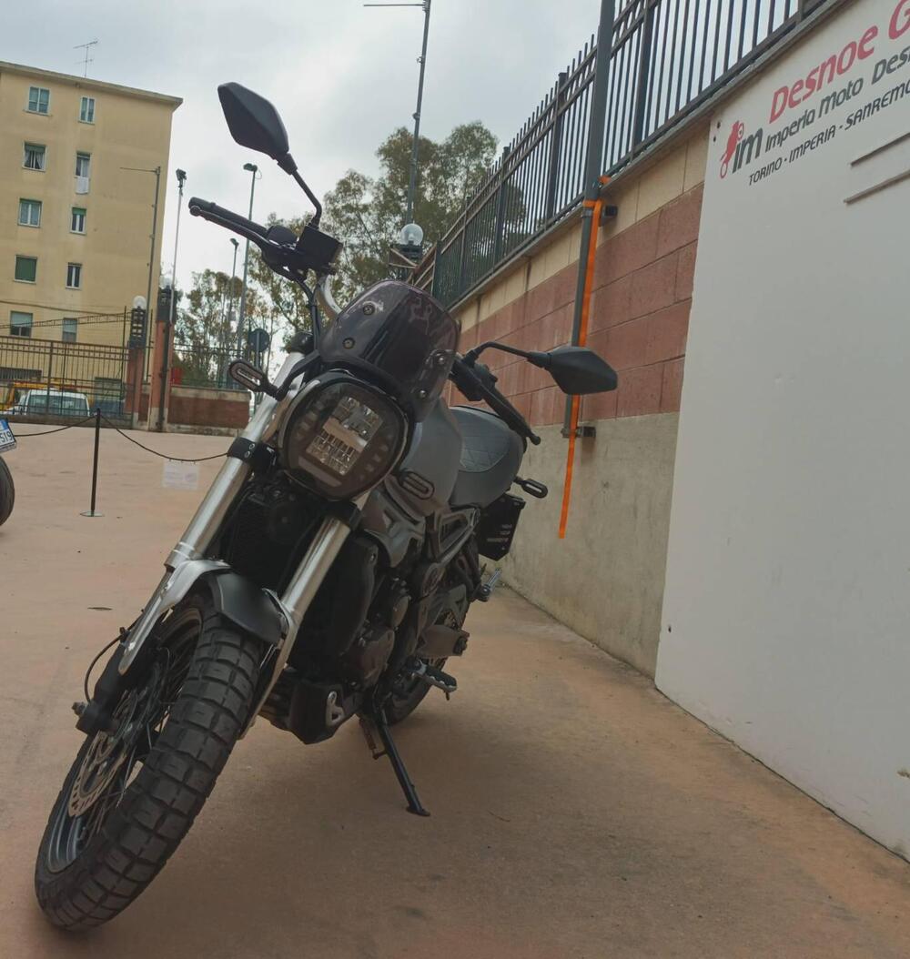 Voge Trofeo 300ACX Scrambler (2021 - 26) (2)