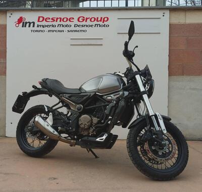 Voge Trofeo 300ACX Scrambler (2021 - 26) usata