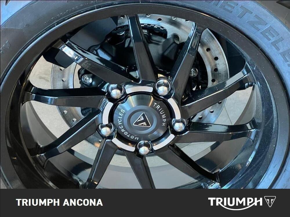 Triumph Rocket 3 Storm R (2024 - 26) (3)