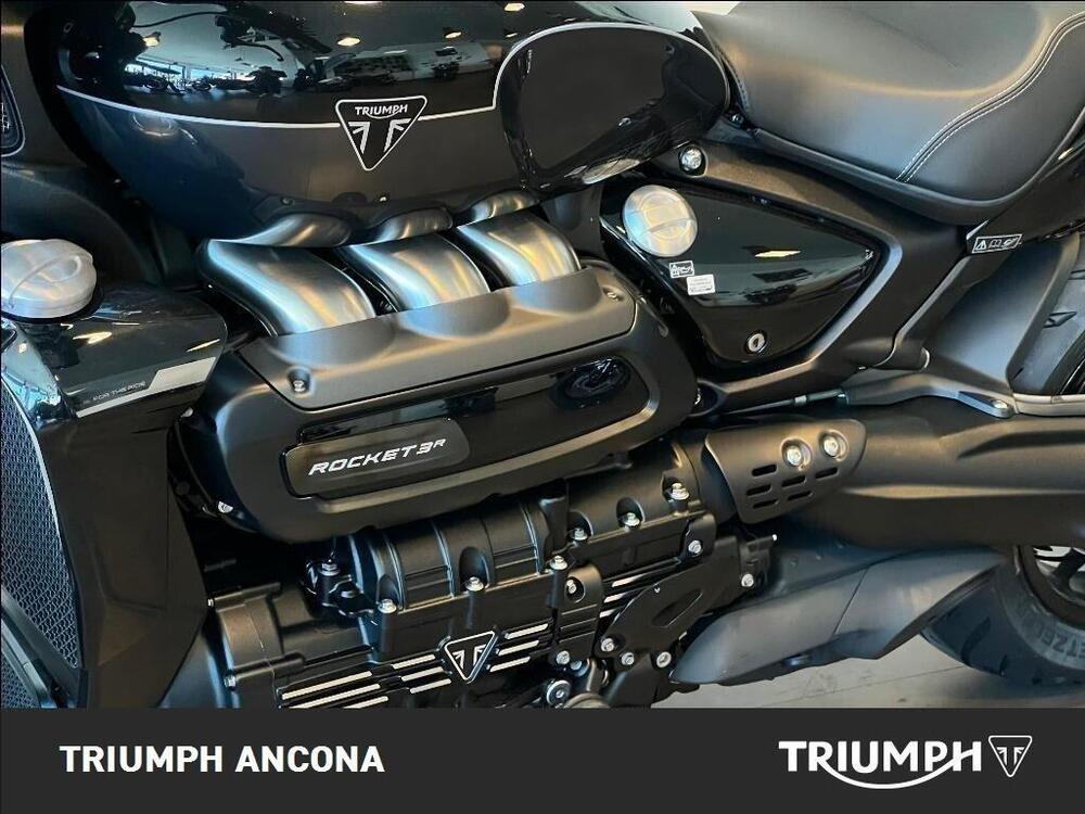 Triumph Rocket 3 Storm R (2024 - 26) (2)