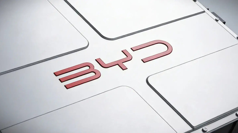 BYD accelera sulle batterie allo stato solido: ecco cosa cambier&agrave; davvero per le auto elettriche